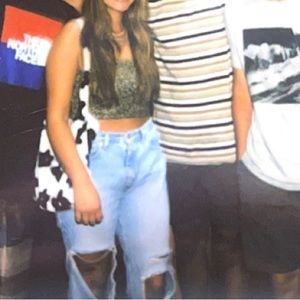 Meet your Posher, Tay